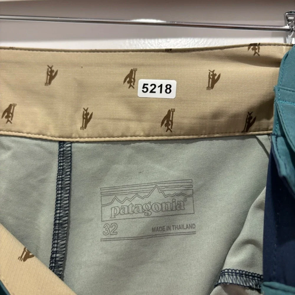 Patagonia Mens 32 Striped Board Shorts Navy Blue Teal Green Swim Trunks 5218